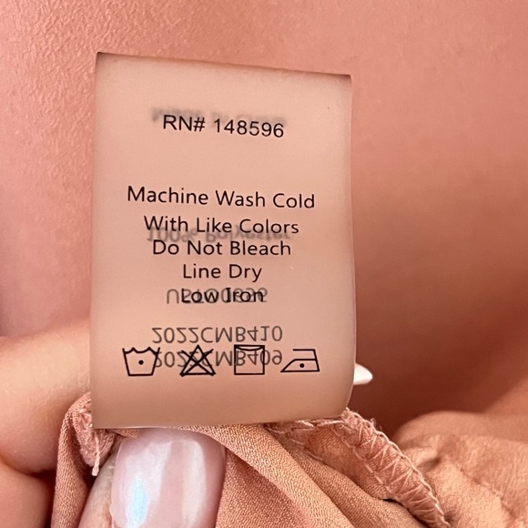 Universal Standard Coral Blouse - Picture 8 of 9